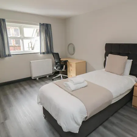 Apartment The Newborough 1 *